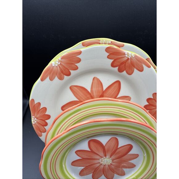 Harry & David Decorative Flower Plates 2-Dinner & 2-Salad Hand Painted Portugal - Picture 3 of 8